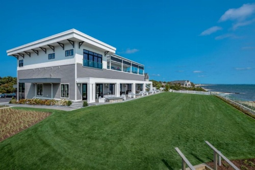Pelham House Resort image 4