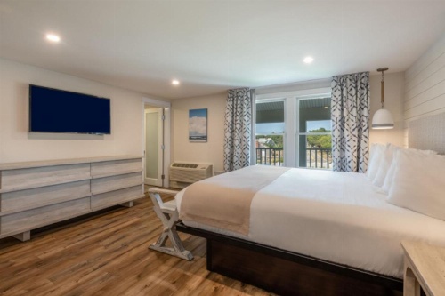 Pelham House Resort image 7